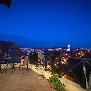 Pensjonat Terrace House